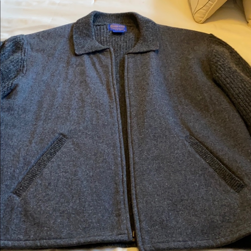 Men’s Pendleton wool jacket